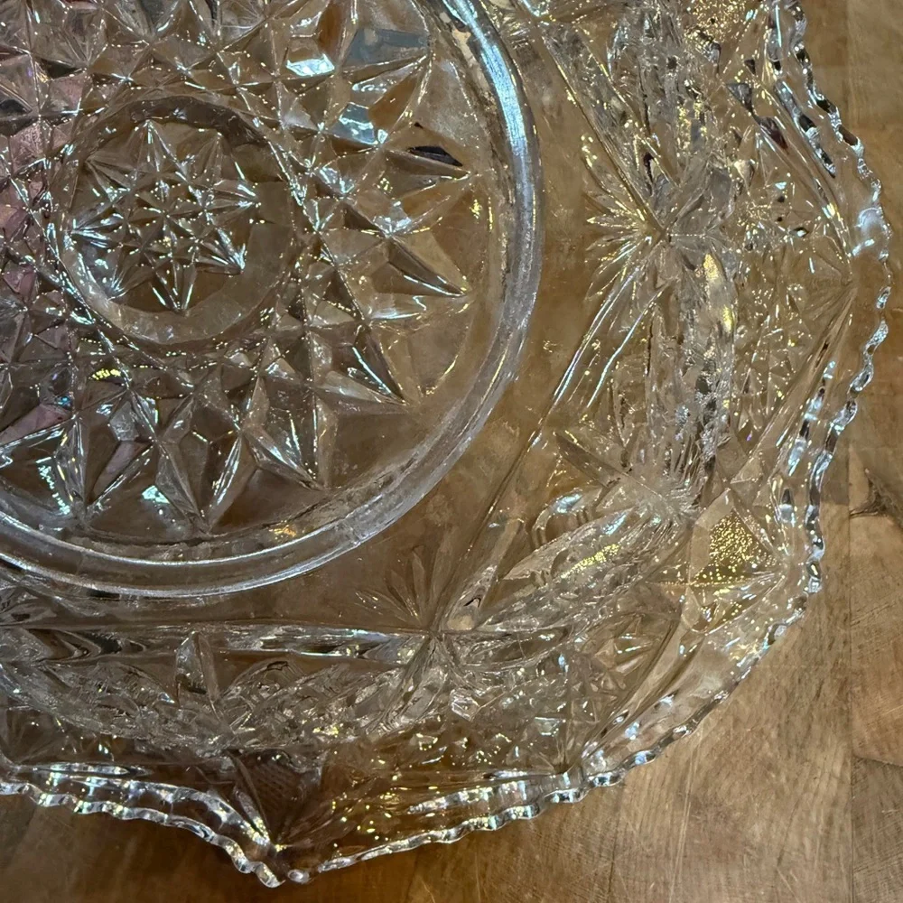MCM Vintage Intricate Clear Glass Fruit Bowl Serving Dish